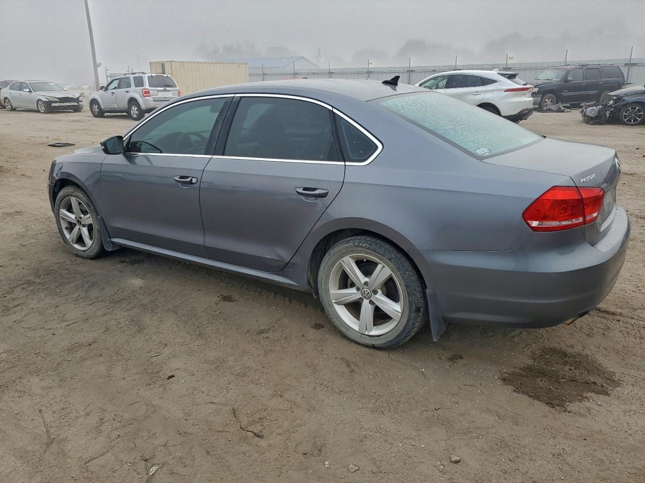 2015 Volkswagen Passat S - Image 2