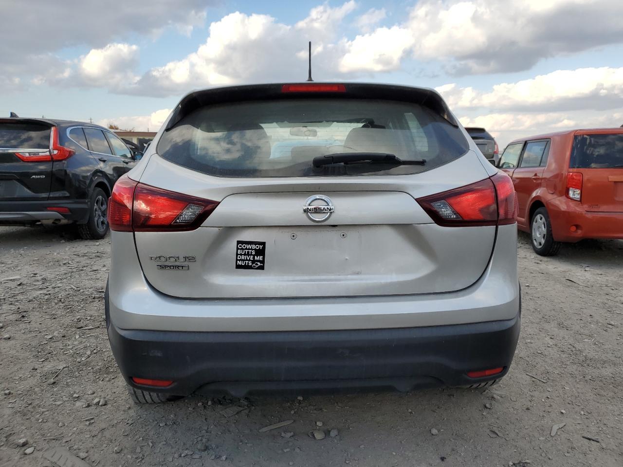 2019 Nissan Rogue Sport S - Image 6