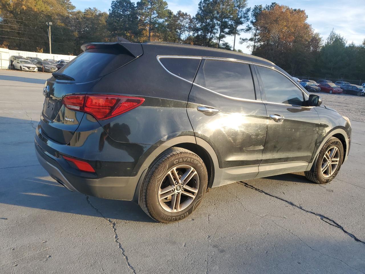 2017 Hyundai Santa Fe Sport - Image 3