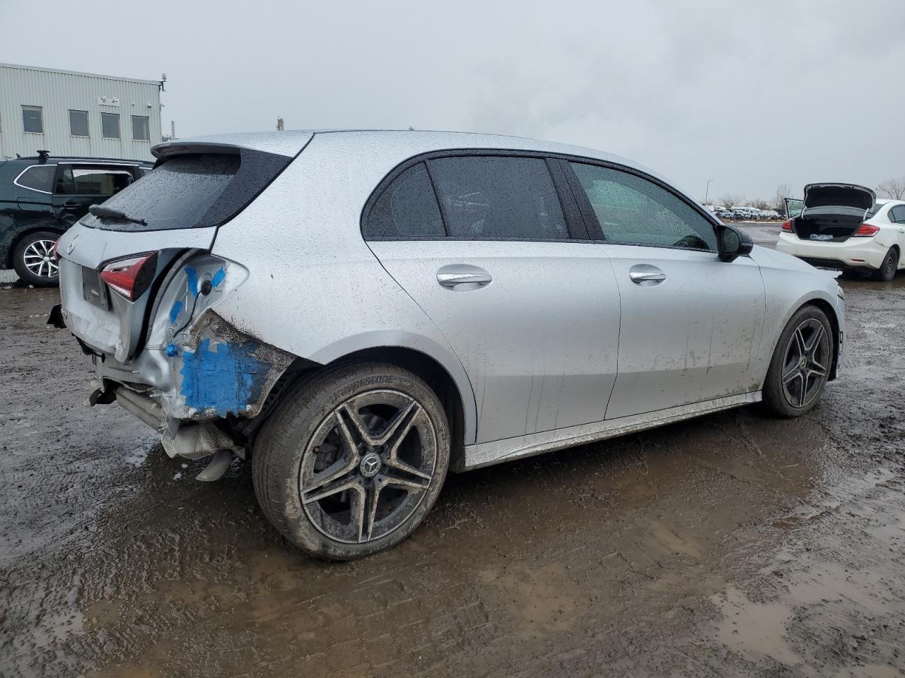 2022 Mercedes-Benz A 250 4Matic - Фото 3