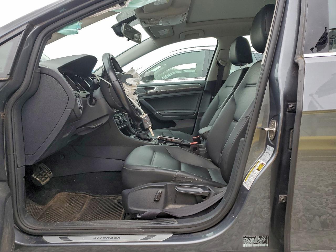 2018 Volkswagen Golf Alltrack S - Image 7