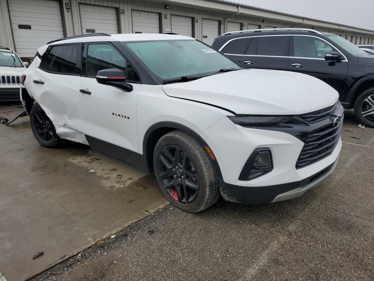 2022 Chevrolet Blazer 2Lt - Фото 4