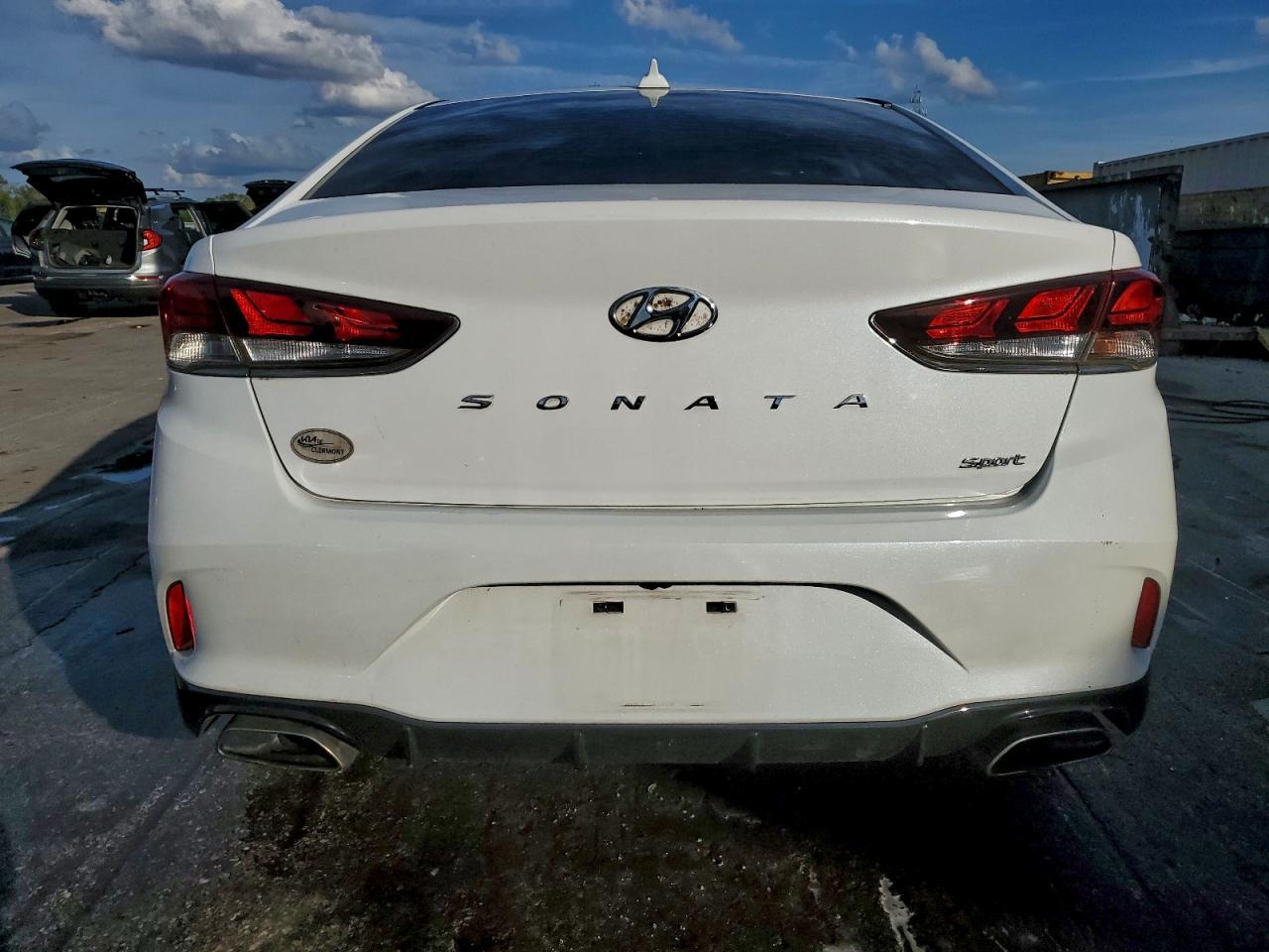2018 Hyundai Sonata Sport - Image 6