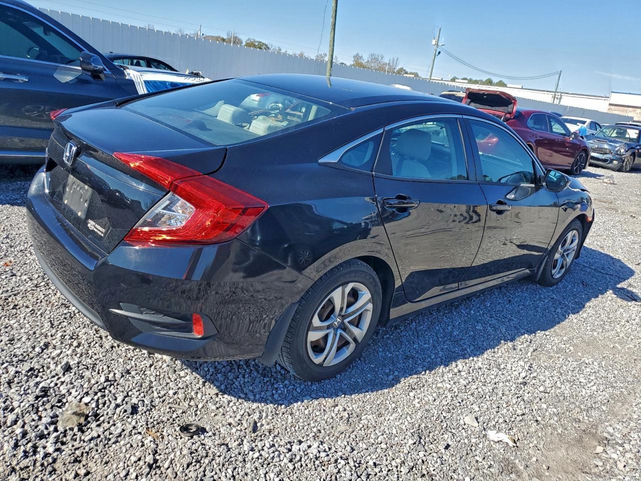 2018 Honda Civic Lx - Фото 3