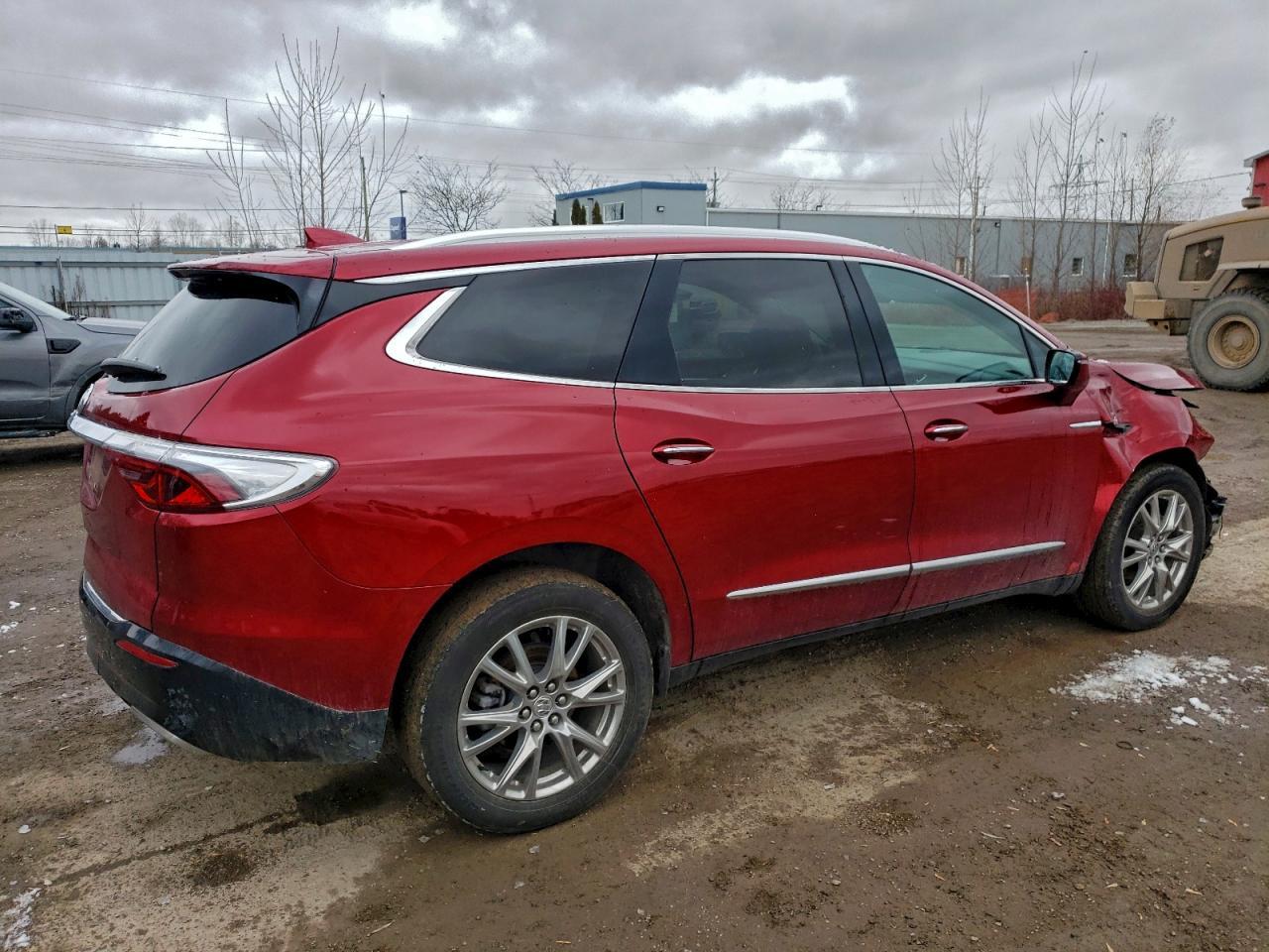 2024 Buick Enclave Essence - Image 3