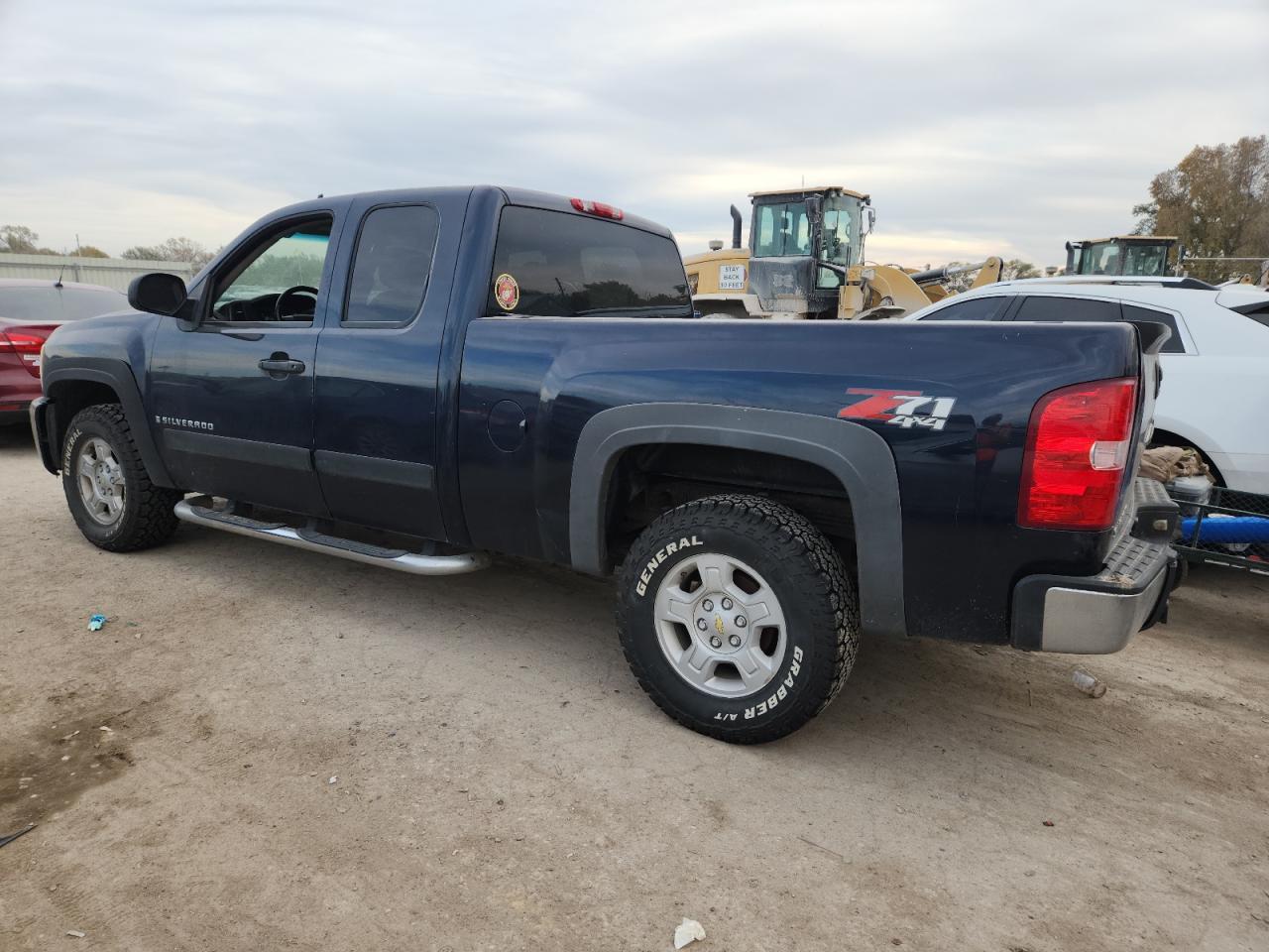 2007 Chevrolet Silverado K1500 - Фото 2