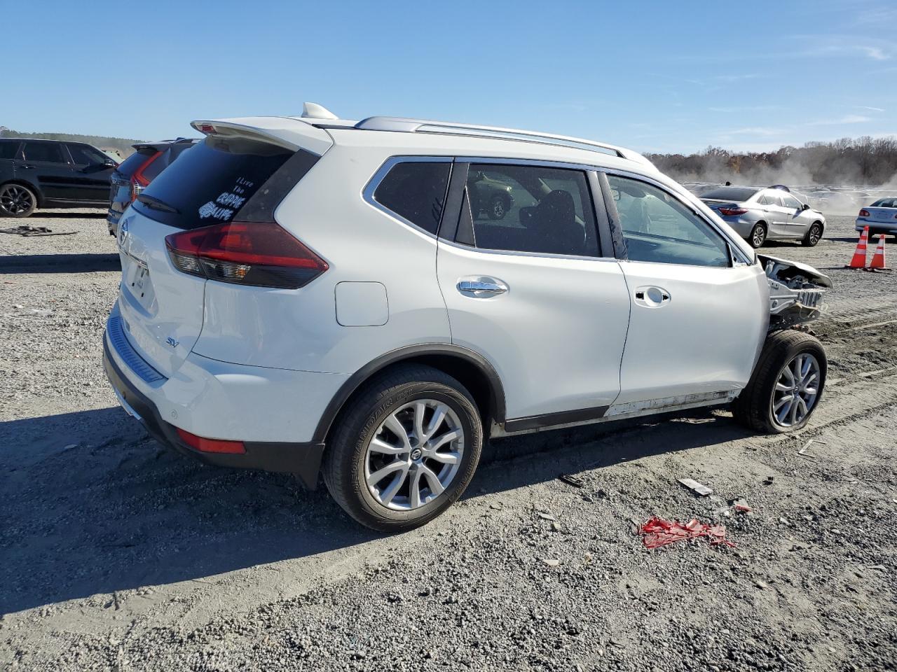 2020 Nissan Rogue S - Фото 3