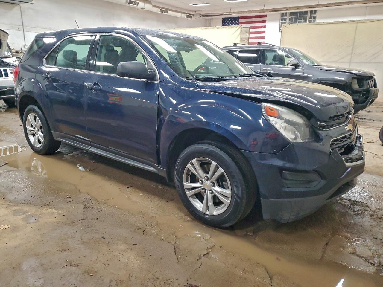 2017 Chevrolet Equinox Ls - Фото 4