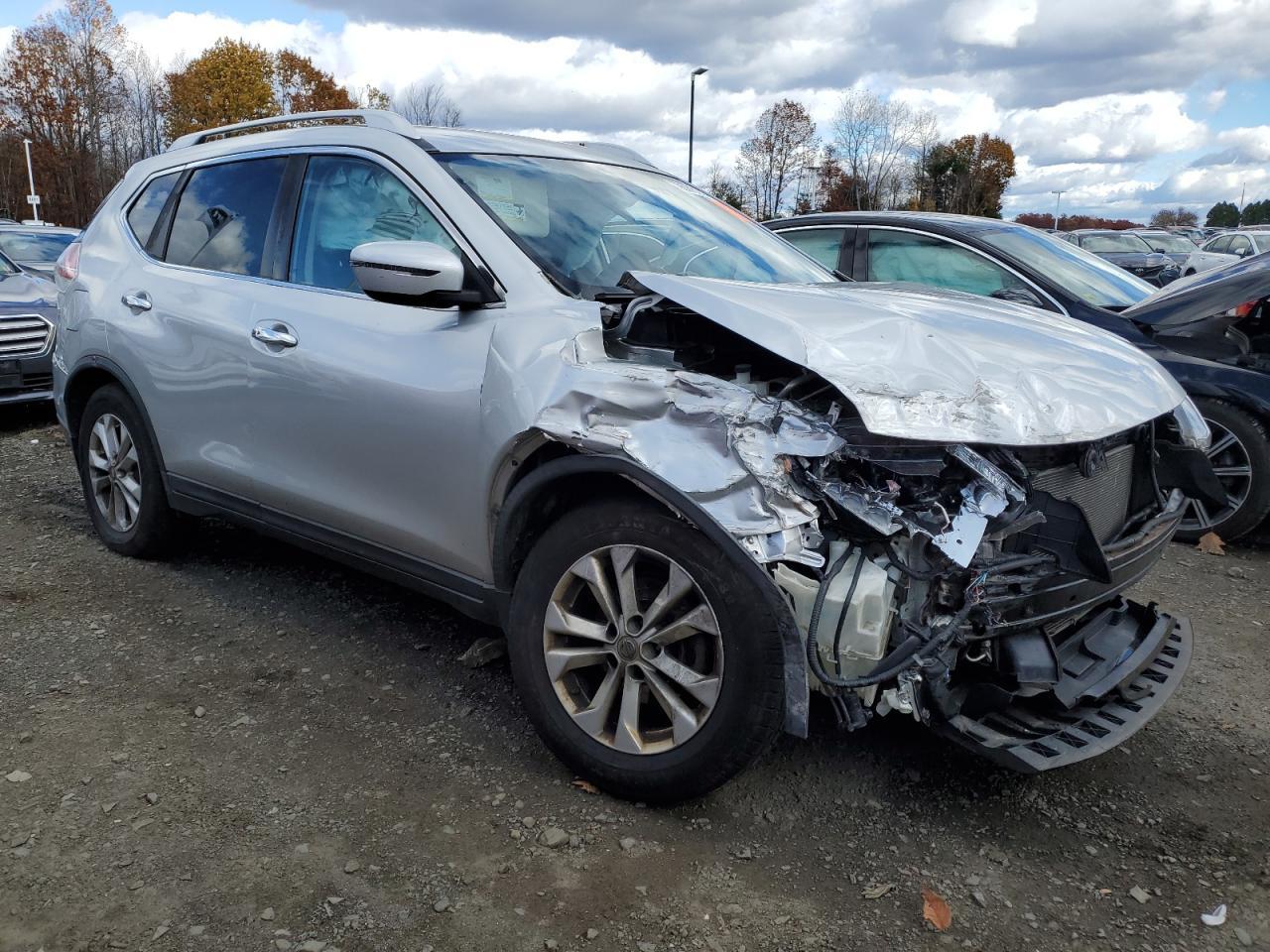 2016 Nissan Rogue S - Фото 4