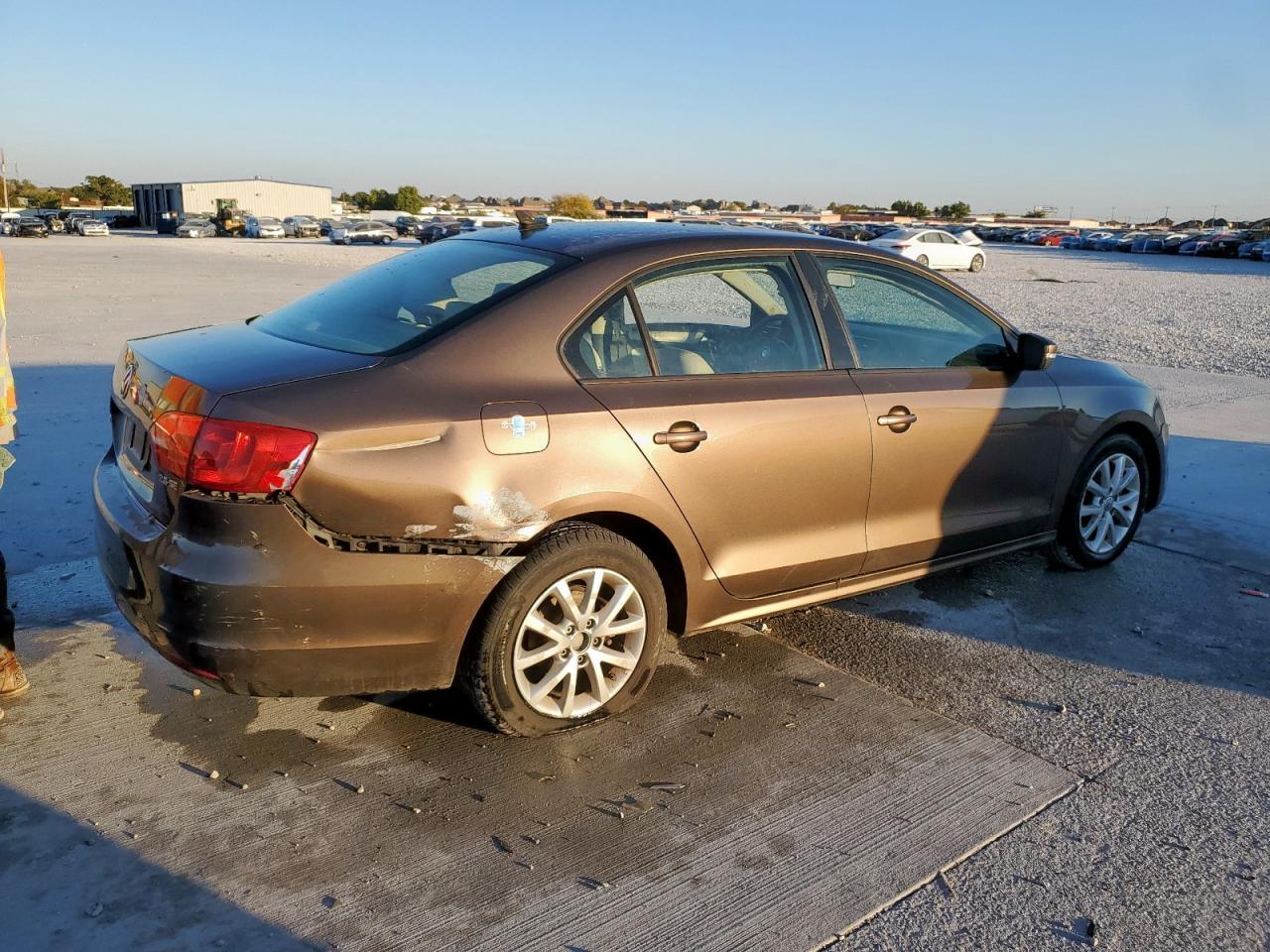 2012 Volkswagen Jetta Se - Фото 3