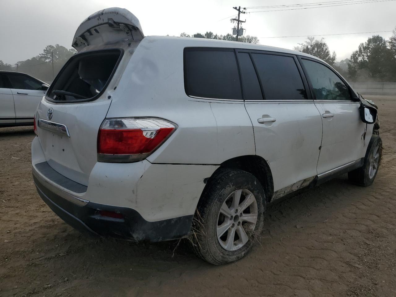 2012 Toyota Highlander Base - Фото 3