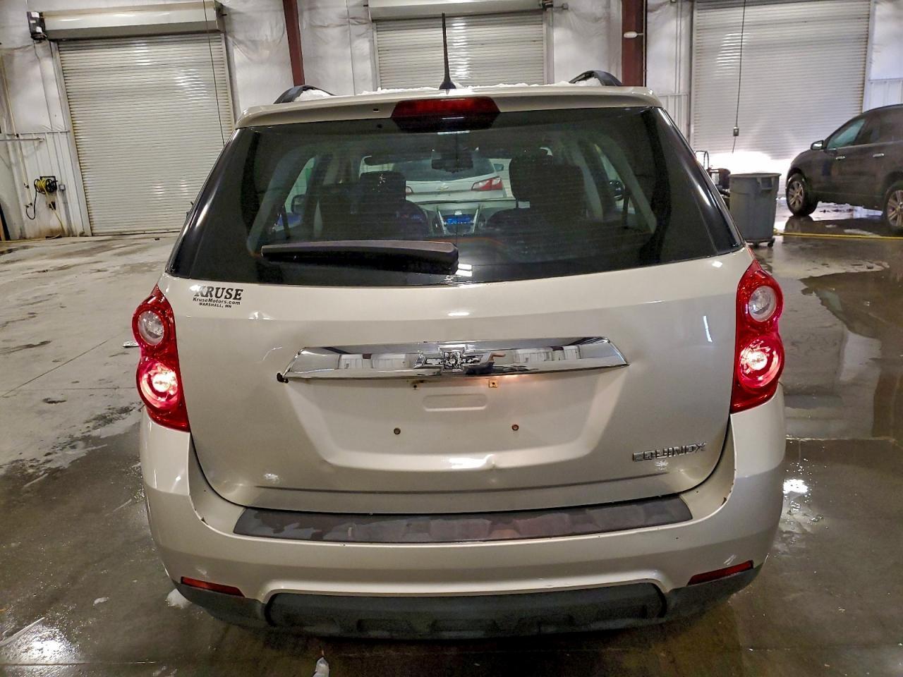 2014 Chevrolet Equinox Ls - Image 6