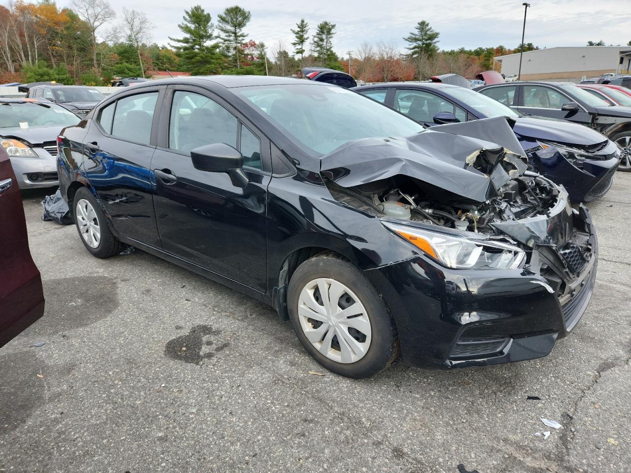 2021 Nissan Versa S - Image 4