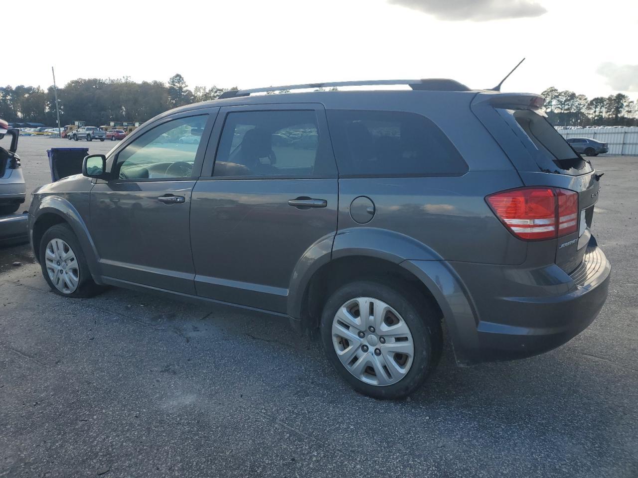 2018 Dodge Journey Se - Фото 2