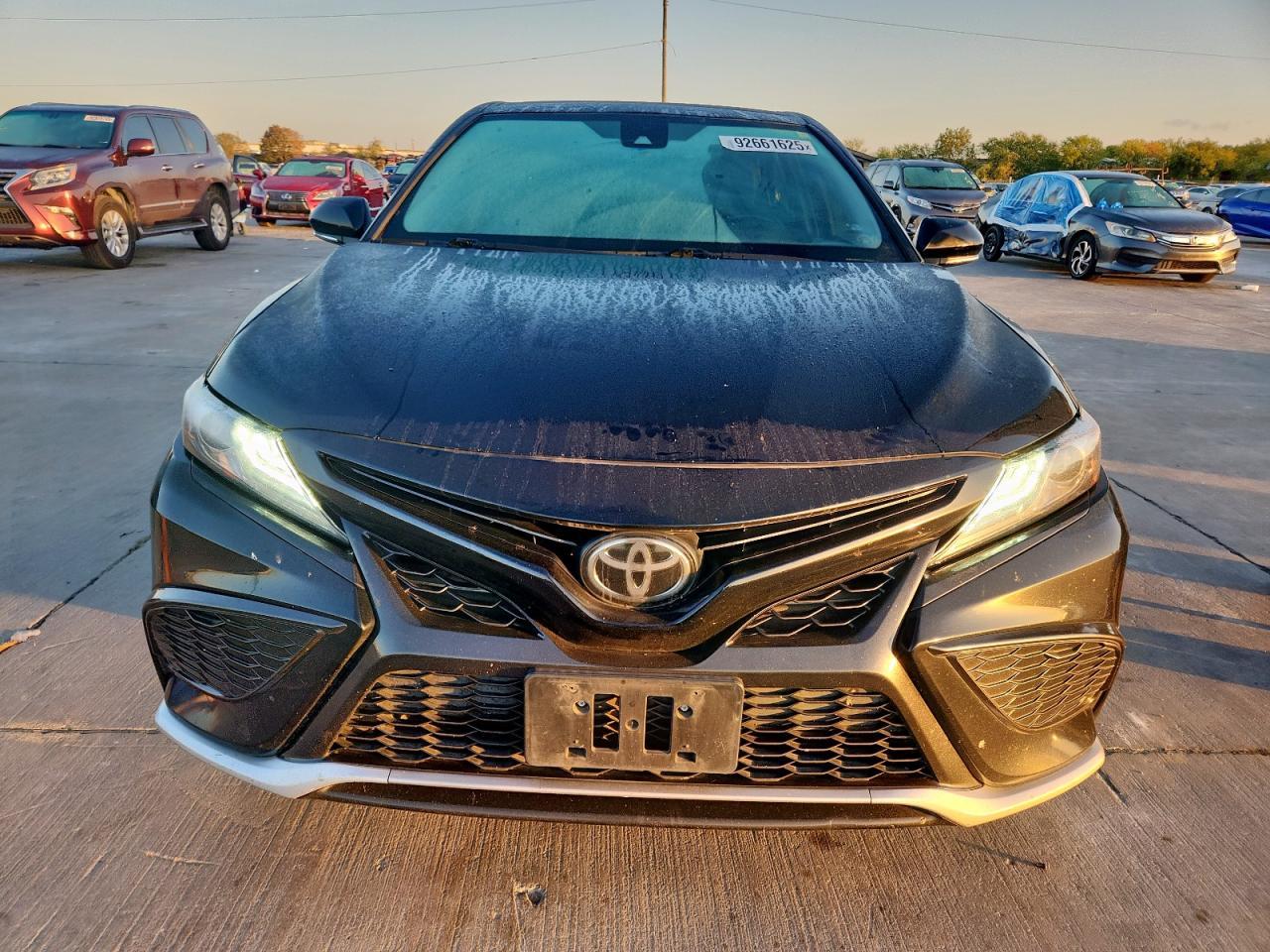 2021 Toyota Camry Xse - Image 5