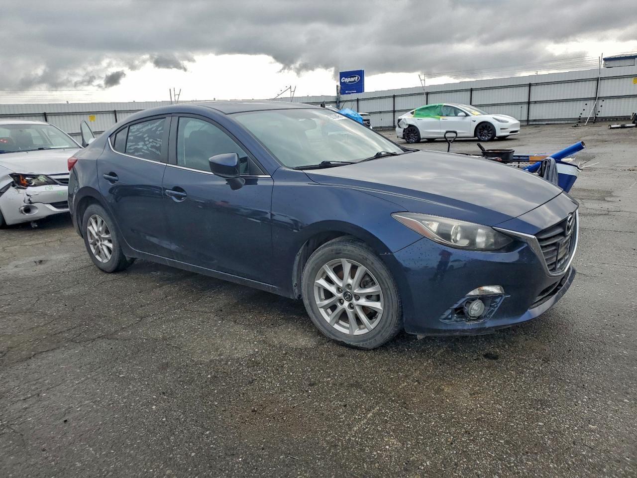 2016 Mazda Mazda3 - Image 4