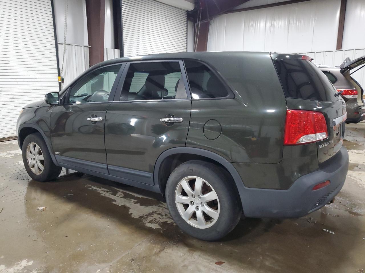 2011 Kia Sorento Base - Фото 2