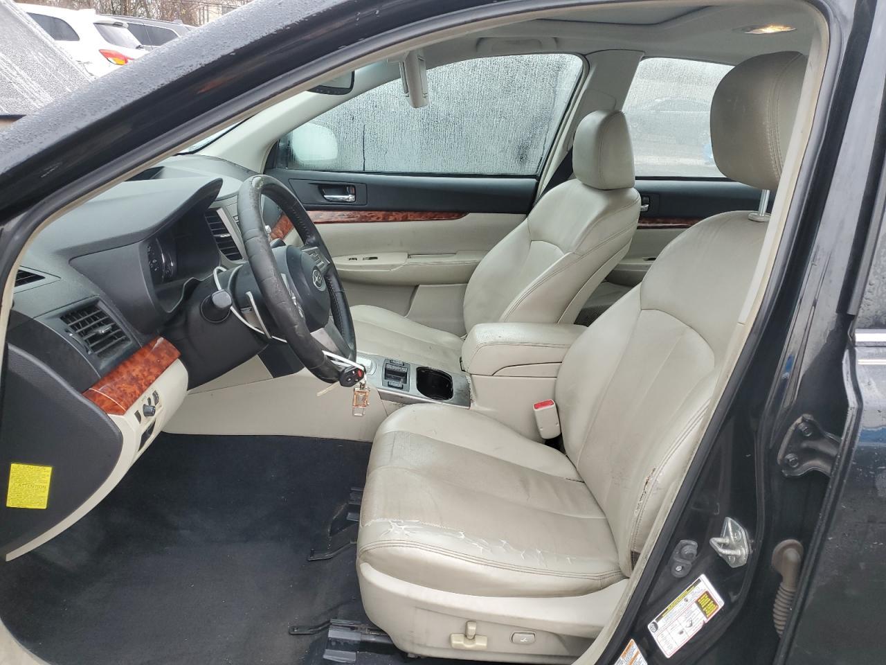 2010 Subaru Legacy 2.5I Limited - Фото 7