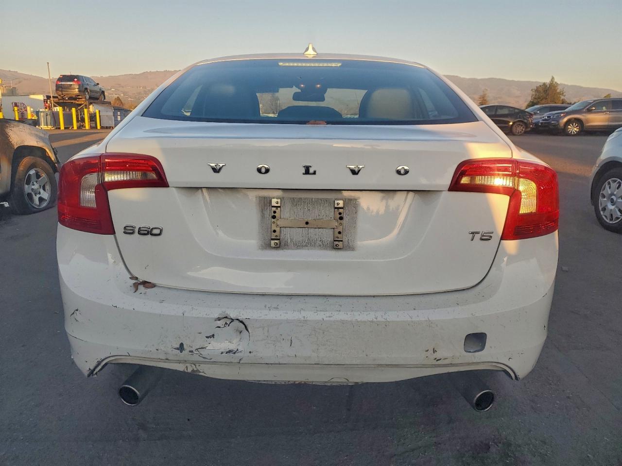 2012 Volvo S60 T5 - Фото 6