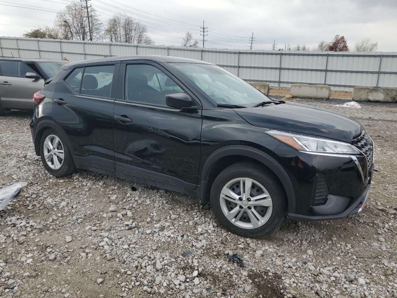 2023 Nissan Kicks S - Фото 4