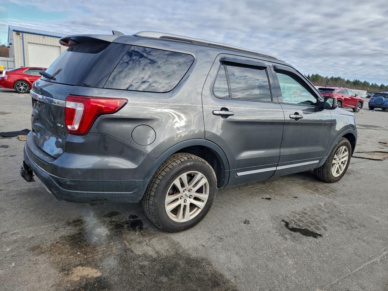 2019 Ford Explorer Xlt - Image 3