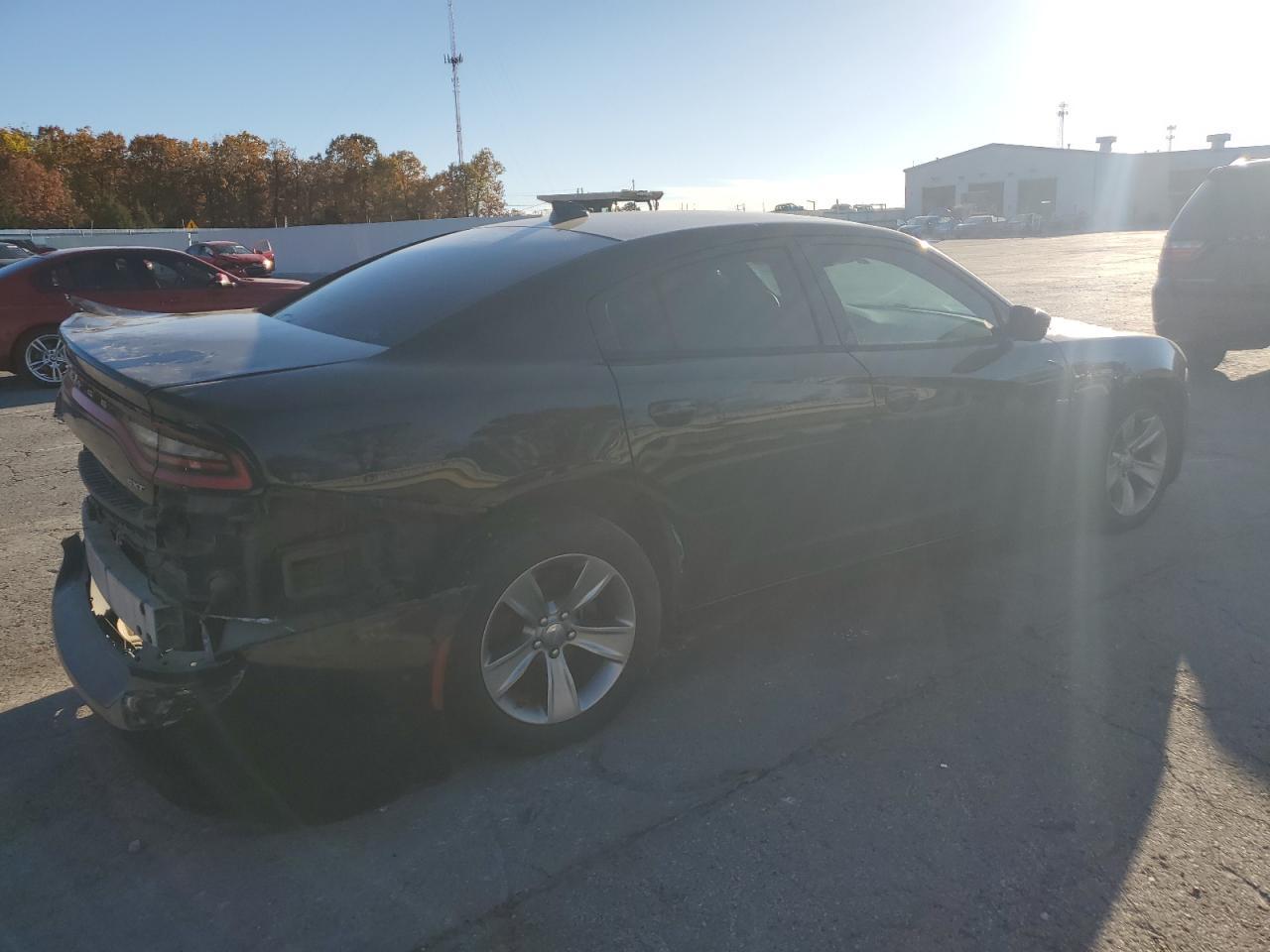 2016 Dodge Charger Sxt - Фото 3
