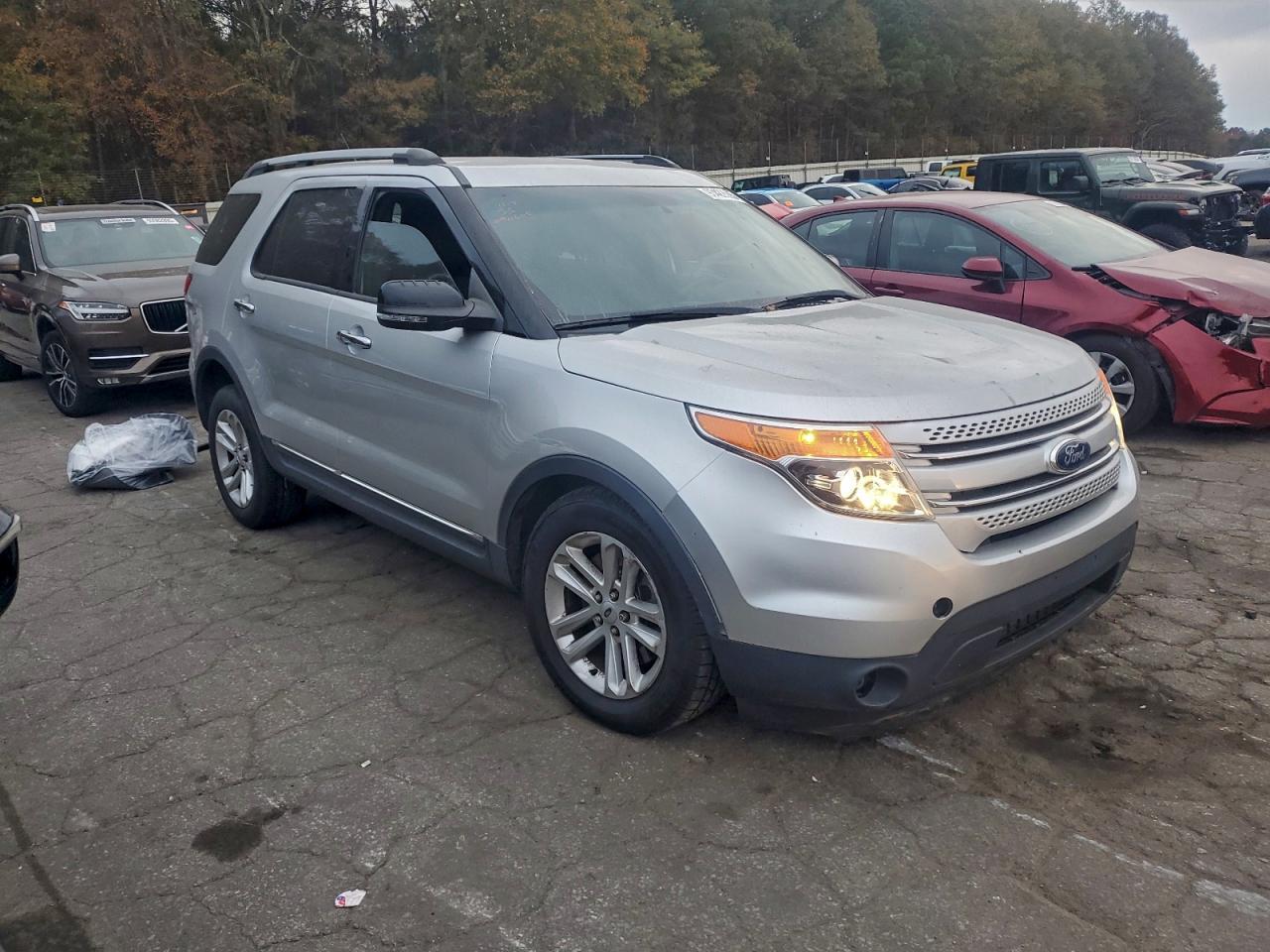 2015 Ford Explorer Xlt - Image 4