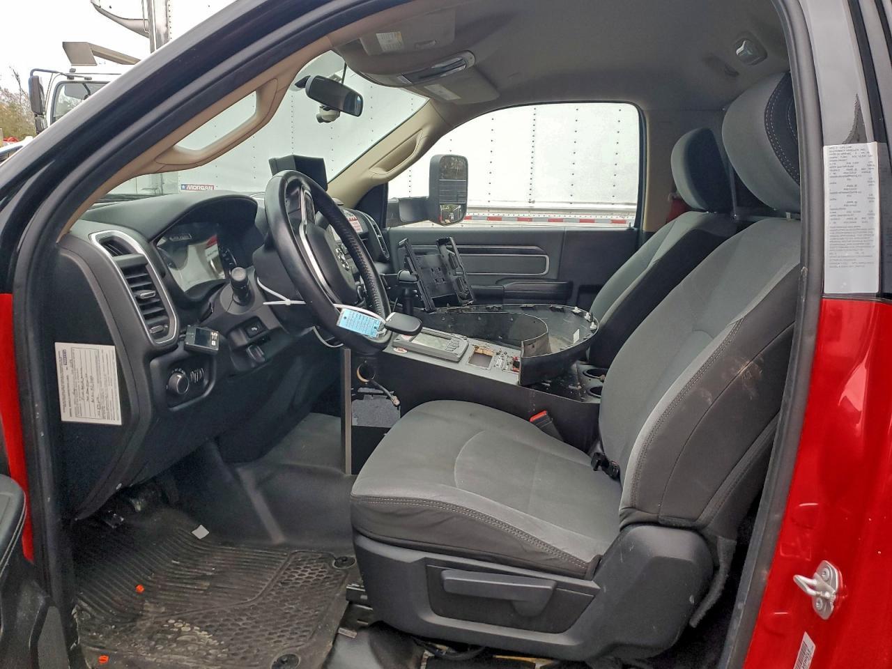 2019 Ram 4500 - Image 7