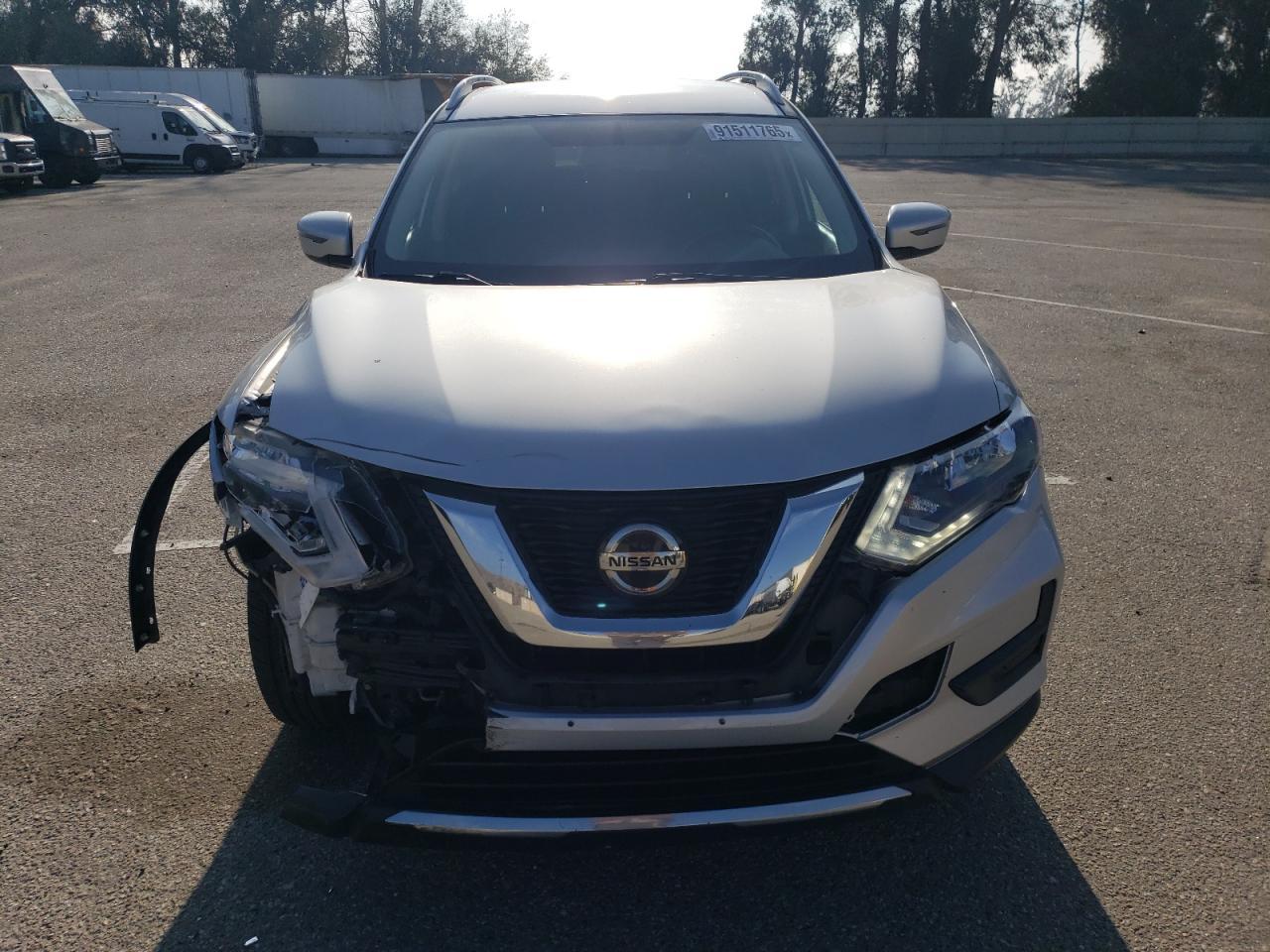 2018 Nissan Rogue S - Image 5
