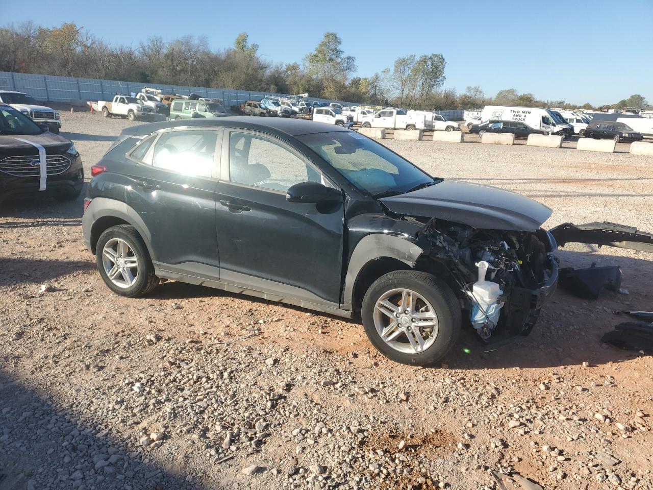 2023 Hyundai Kona Se - Image 4