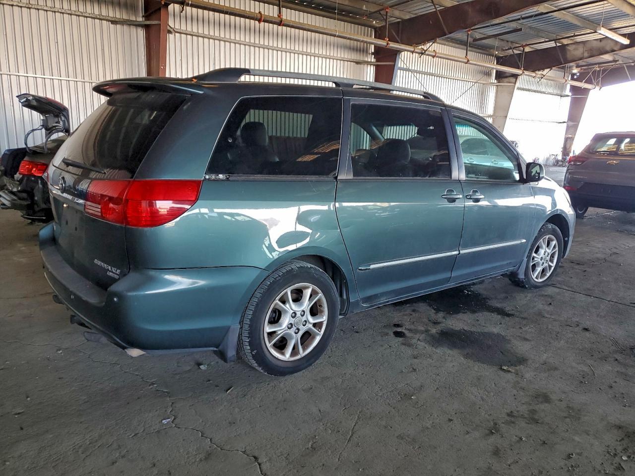 2010 Toyota Sienna Xle - Фото 3