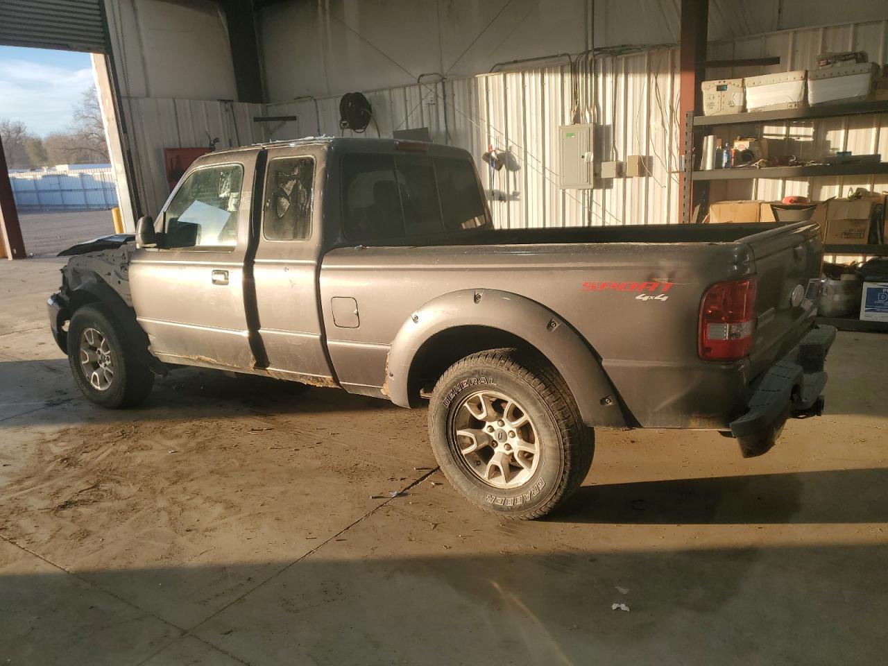 2009 Ford Ranger Super Cab - Image 2