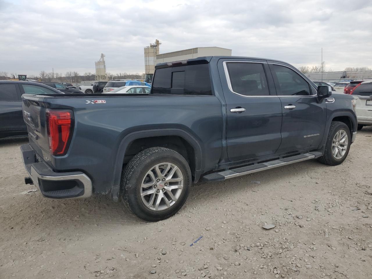 2020 GMC Sierra K1500 Slt - Image 3