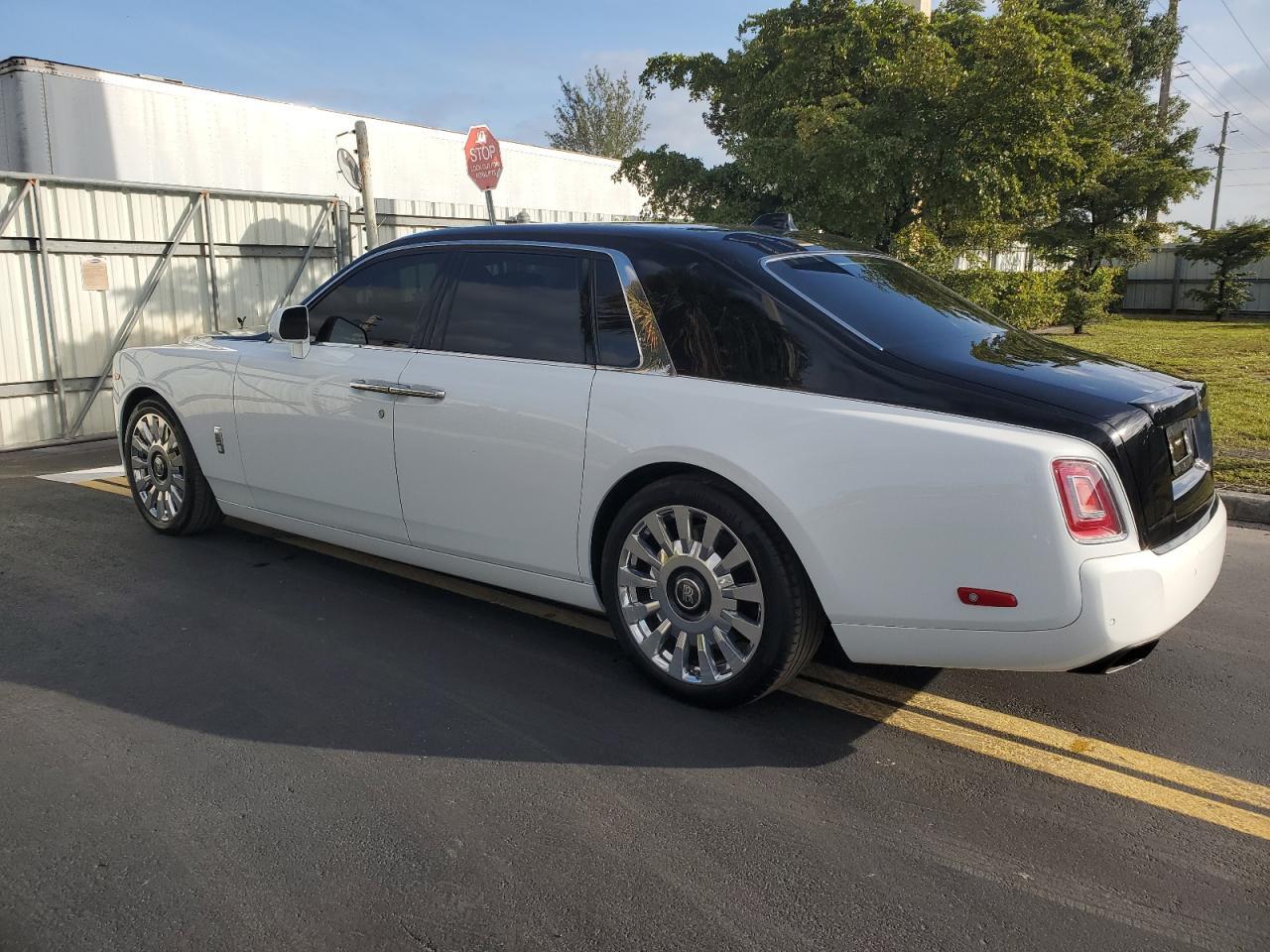 2022 Rolls-Royce Phantom - Фото 2