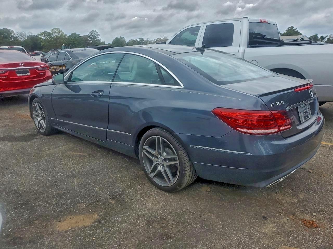 2014 Mercedes-Benz E 350 - Image 2