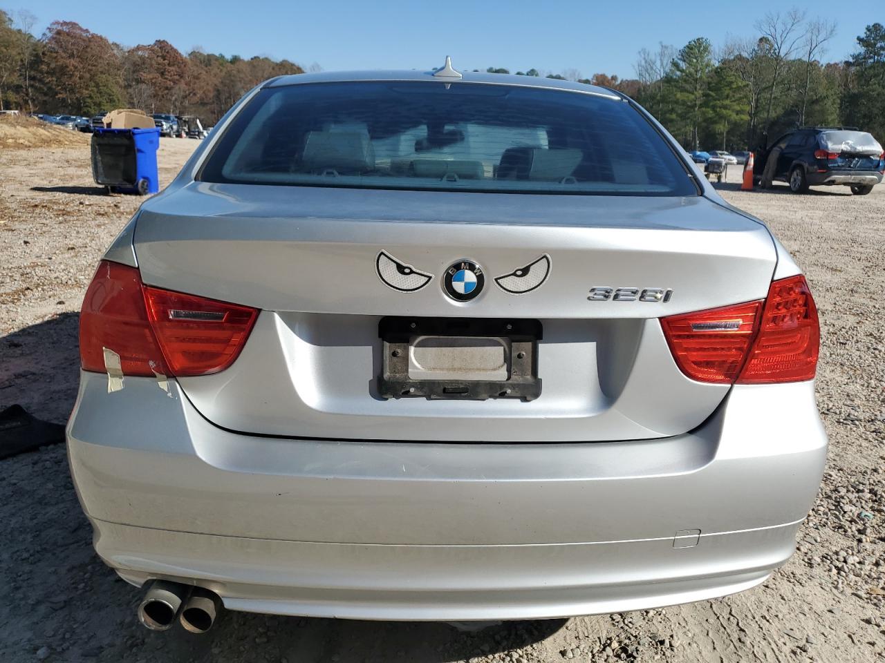 2011 BMW 328 I - Фото 6