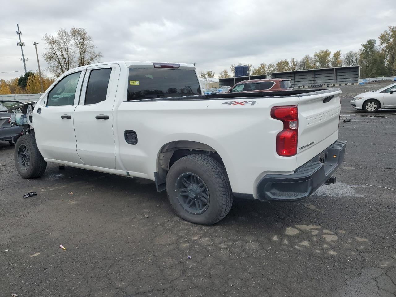 2020 Chevrolet Silverado K1500 - Фото 2