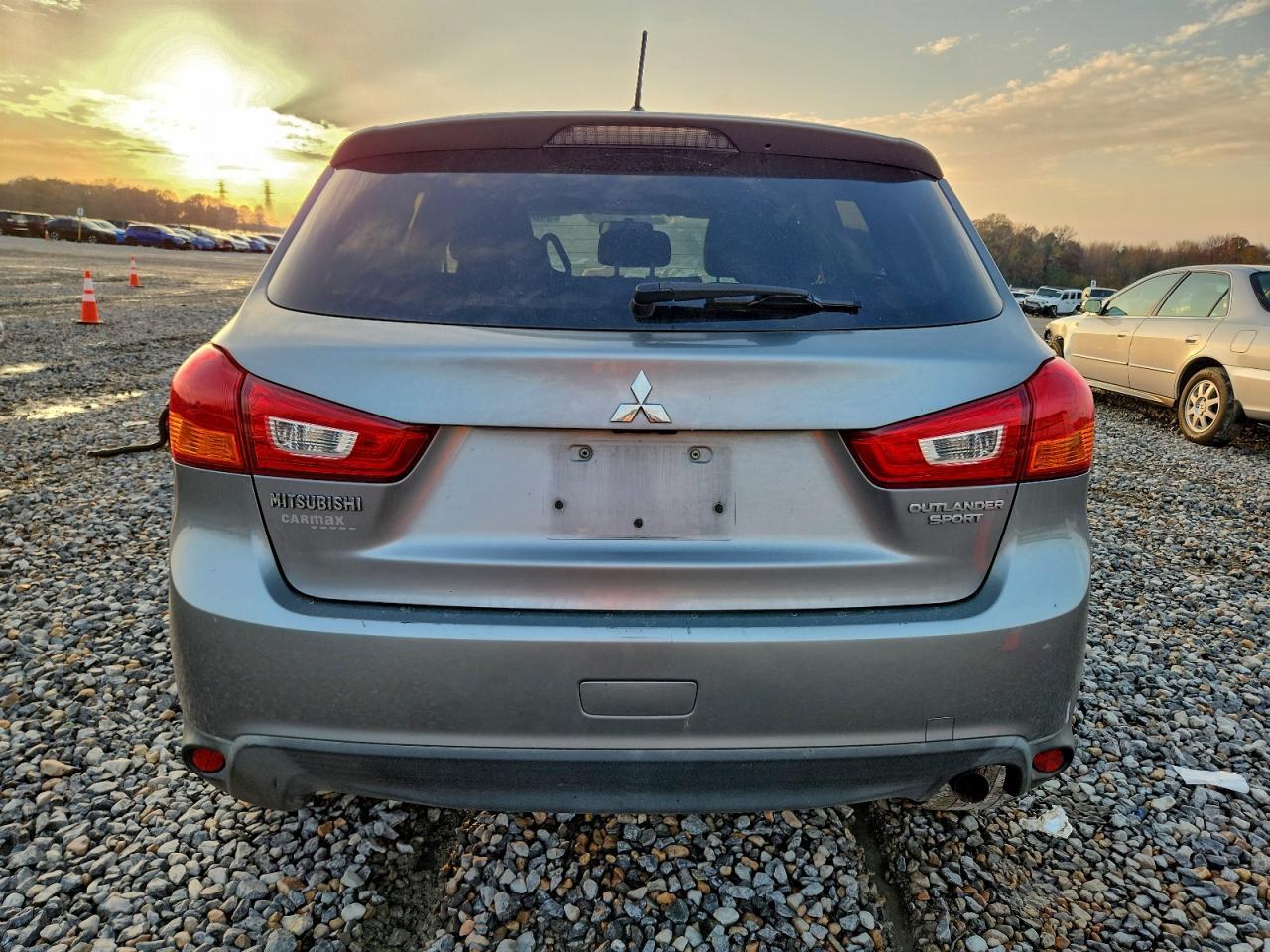 2016 Mitsubishi Outlander Sport Es - Фото 6