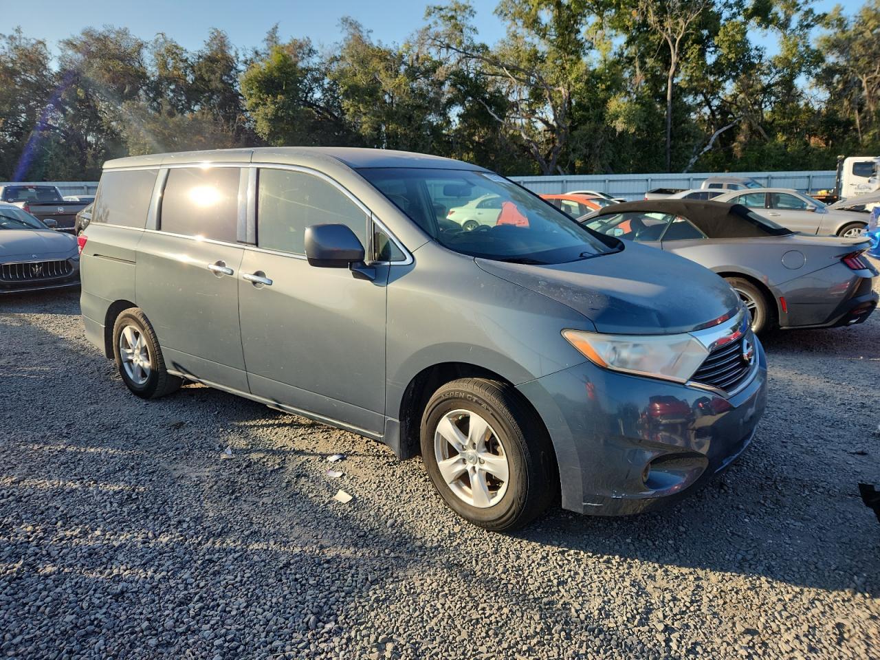 2013 Nissan Quest S - Фото 4