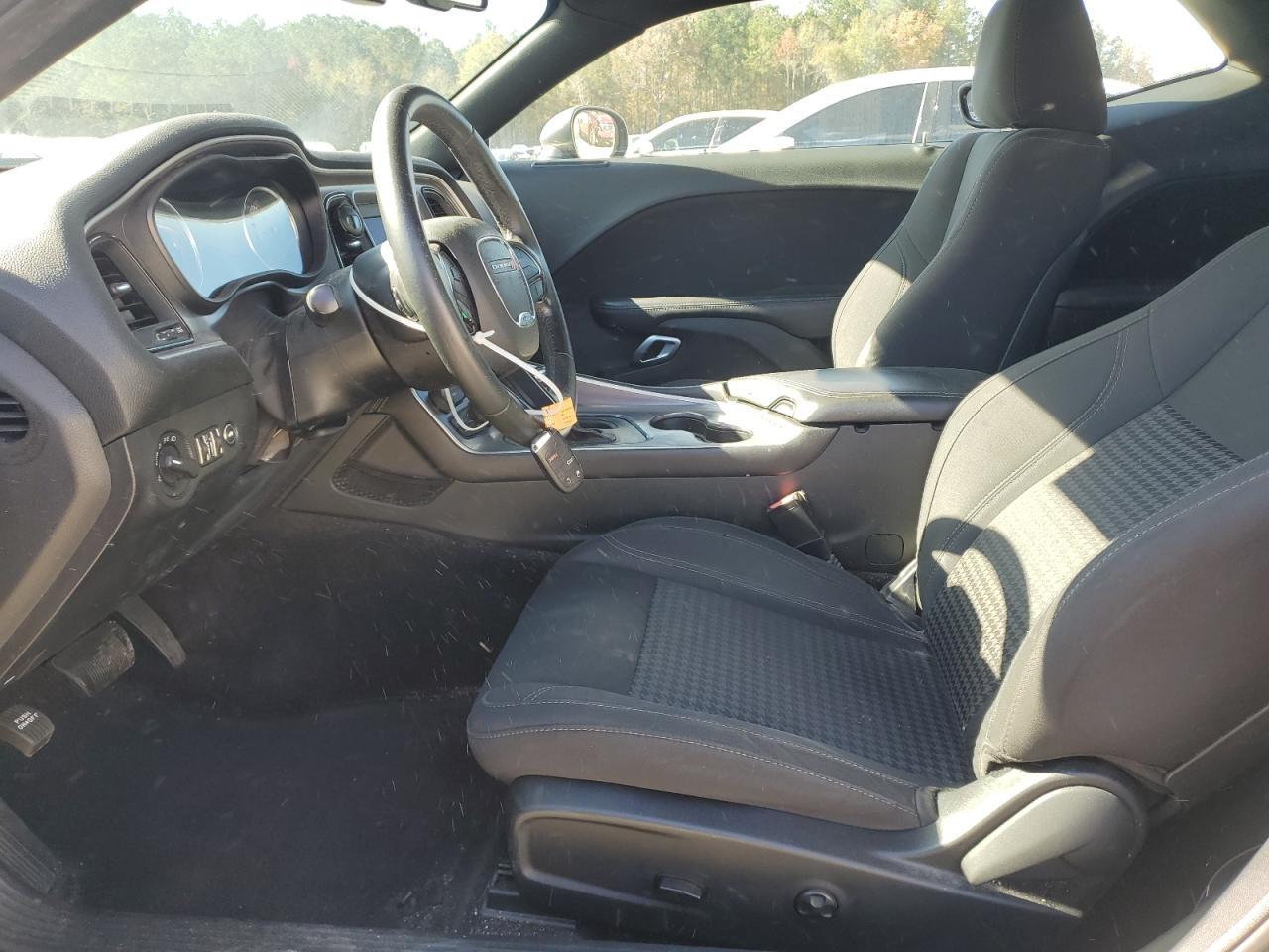 2019 Dodge Challenger Sxt - Image 7