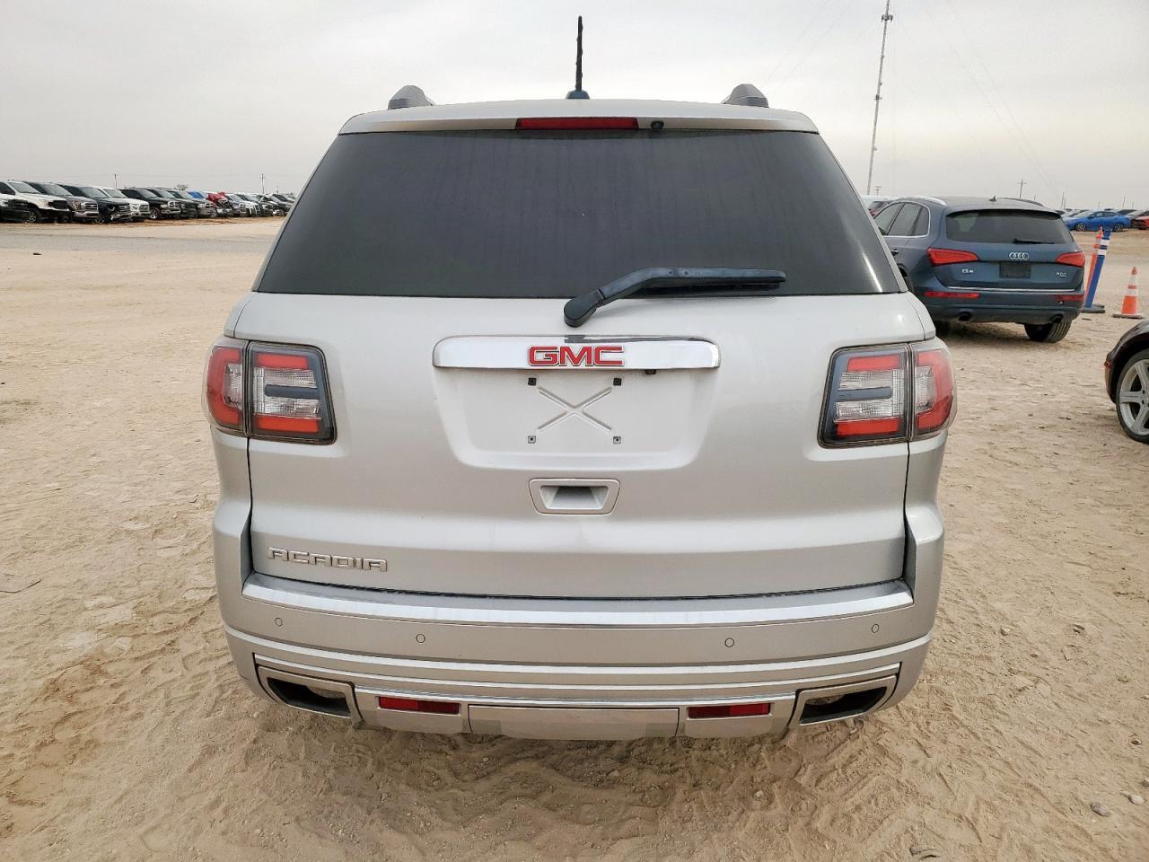 2016 GMC Acadia Denali - Image 6