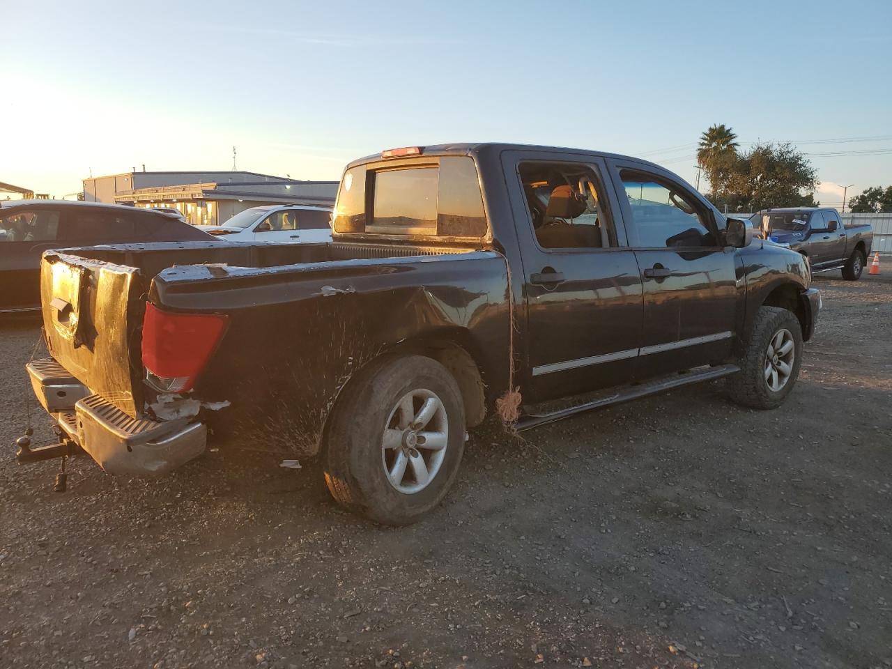 2008 Nissan Titan Xe - Image 3