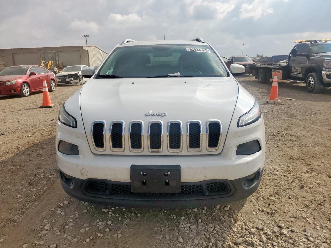 2014 Jeep Cherokee Latitude - Image 5