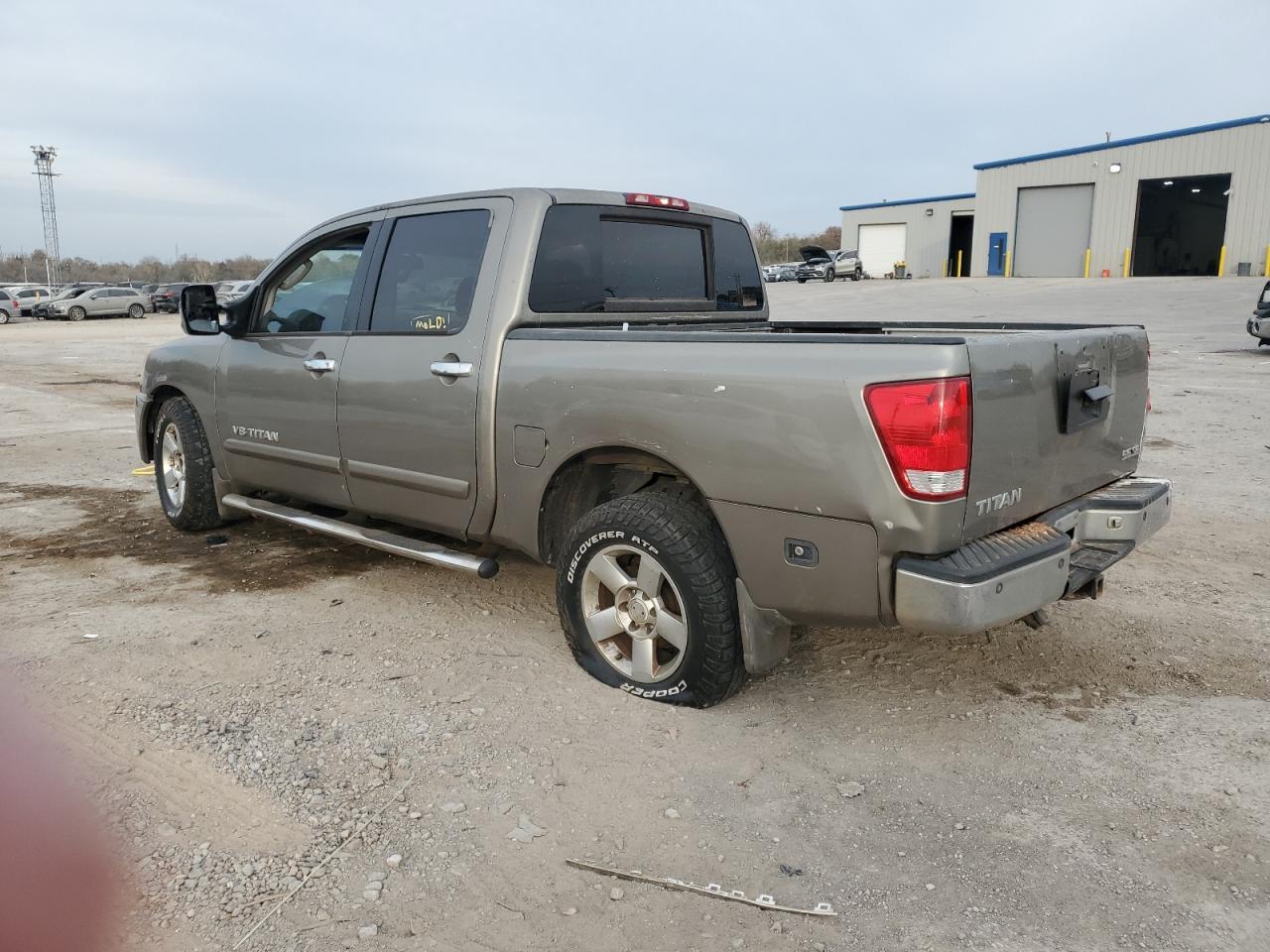 2006 Niss Titan Xe Ffv - Image 2