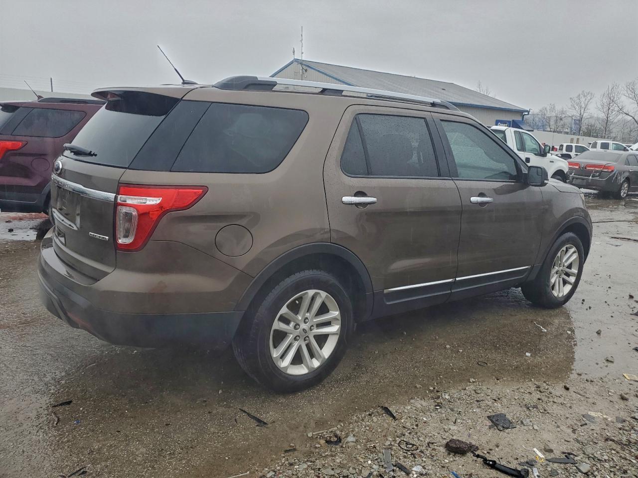 2015 Ford Explorer Xlt - Фото 3