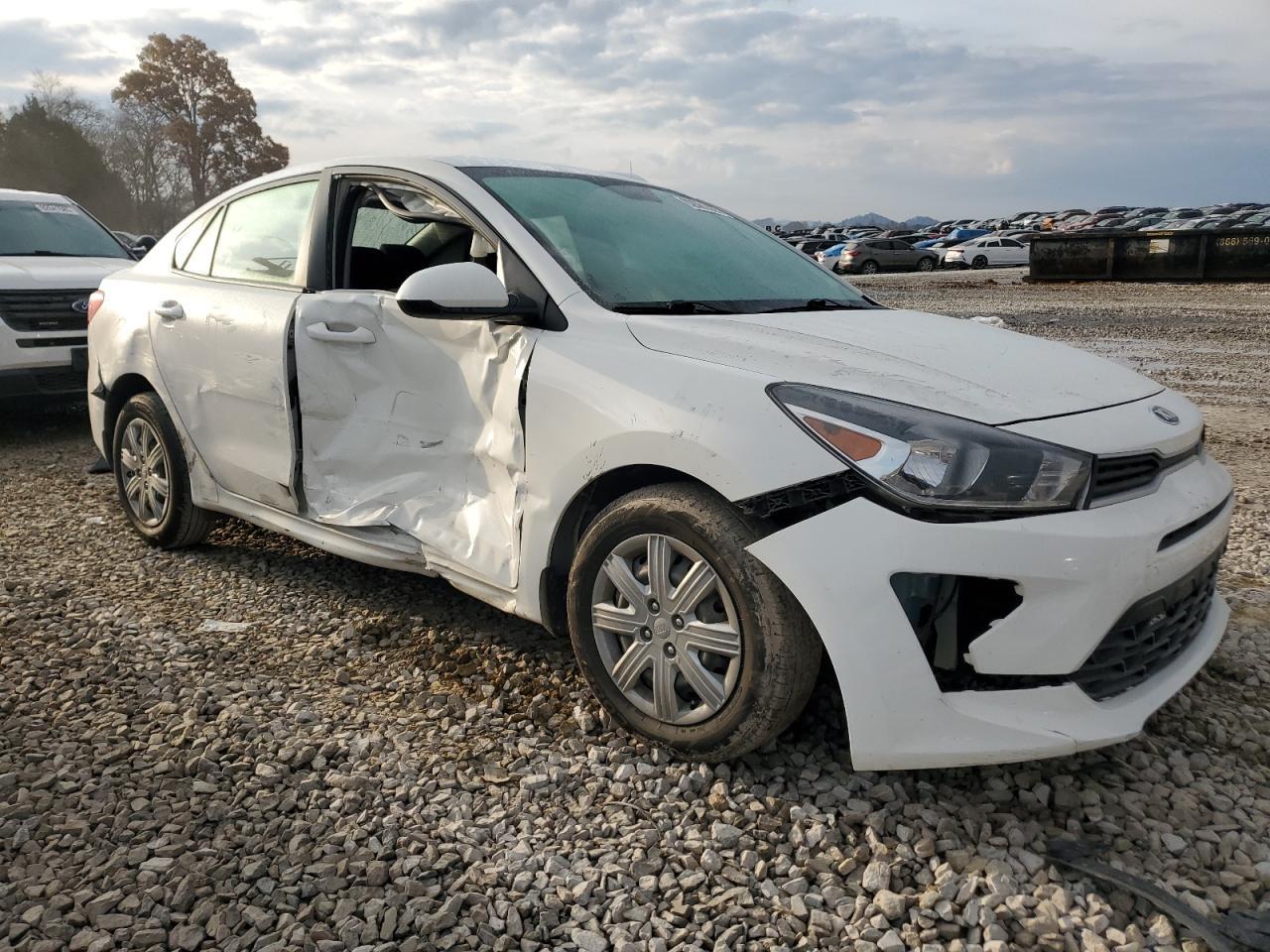 2021 Kia Rio Lx - Image 4