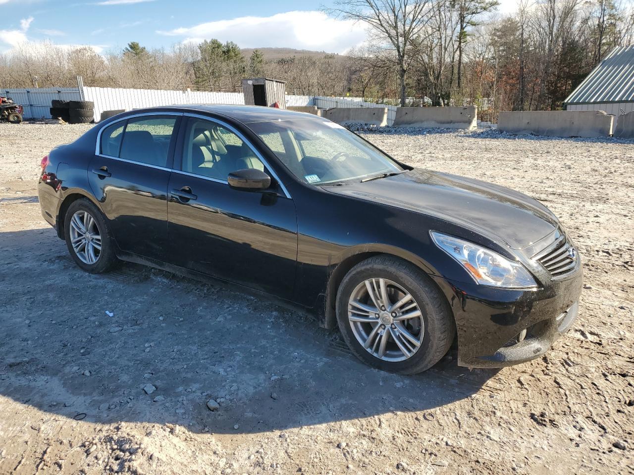 2013 Infiniti G37 - Фото 4