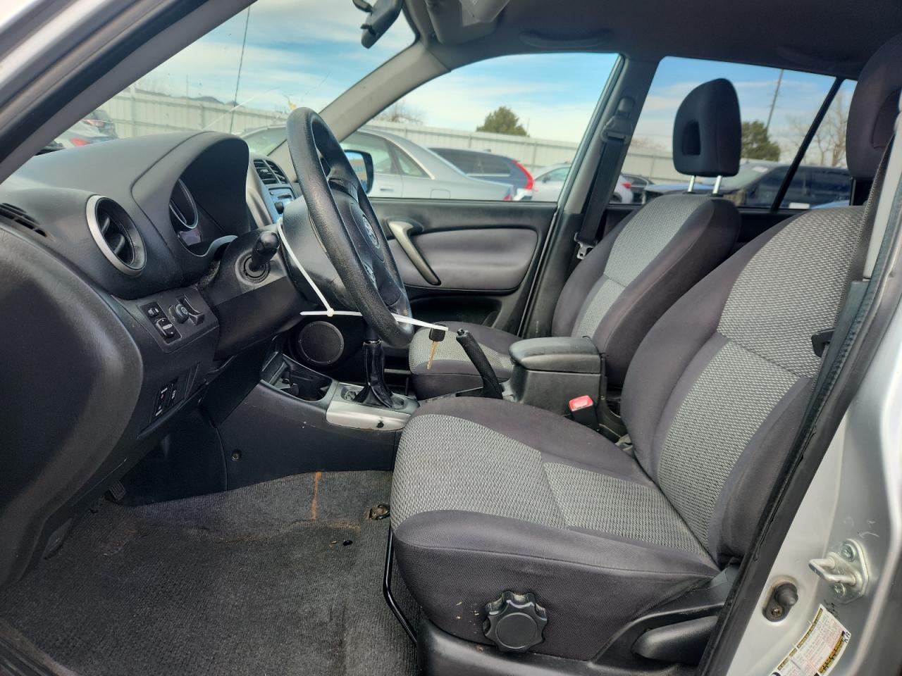 2004 Toyota Rav4 - Фото 7