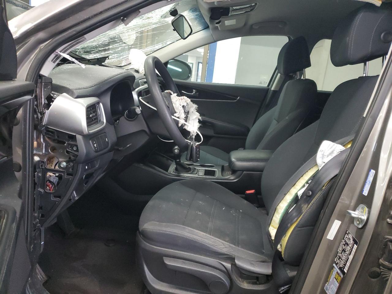2017 Kia Sorento Lx - Image 7