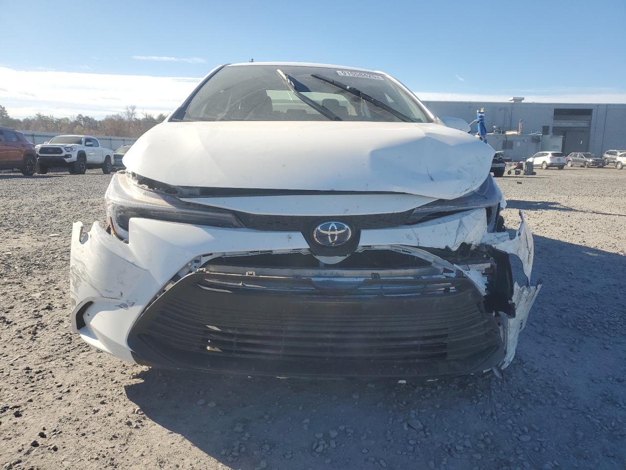 2024 Toyota Corolla Le - Фото 5